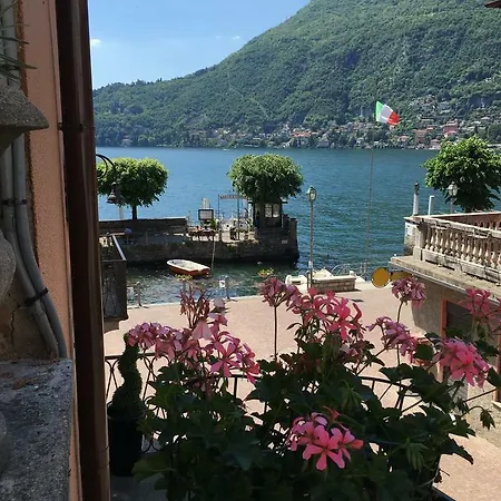 Deco Bed and breakfast Torno